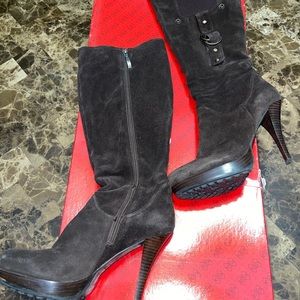 Guess high heel boots